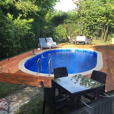 Villa Guzide 2 *