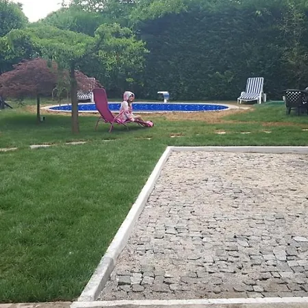 Villa Guzide 2 *